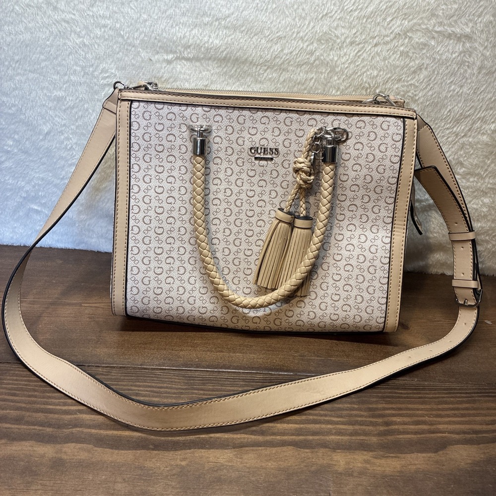 GUESS Purse Monogram Beige Satchel Shoulder Handbag Crossbody Purse EUC - Picture 2 of 16